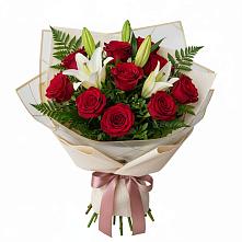 Букет цветов из:  Лилии и Розы в Быково Волгоградской области