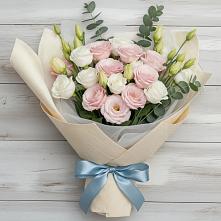 Букет цветов из:  Лизиантусы в Быково Волгоградской области