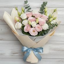 Букет цветов из:  Лизиантусы в Быково Волгоградской области