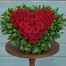 Цветочная композиция из Розы в виде сердца #REPLACE_PRED# Быково Волгоградской области