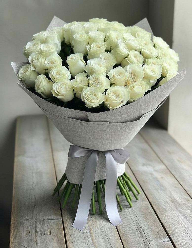 Букет 35 Белых роз в Быково Волгоградской области