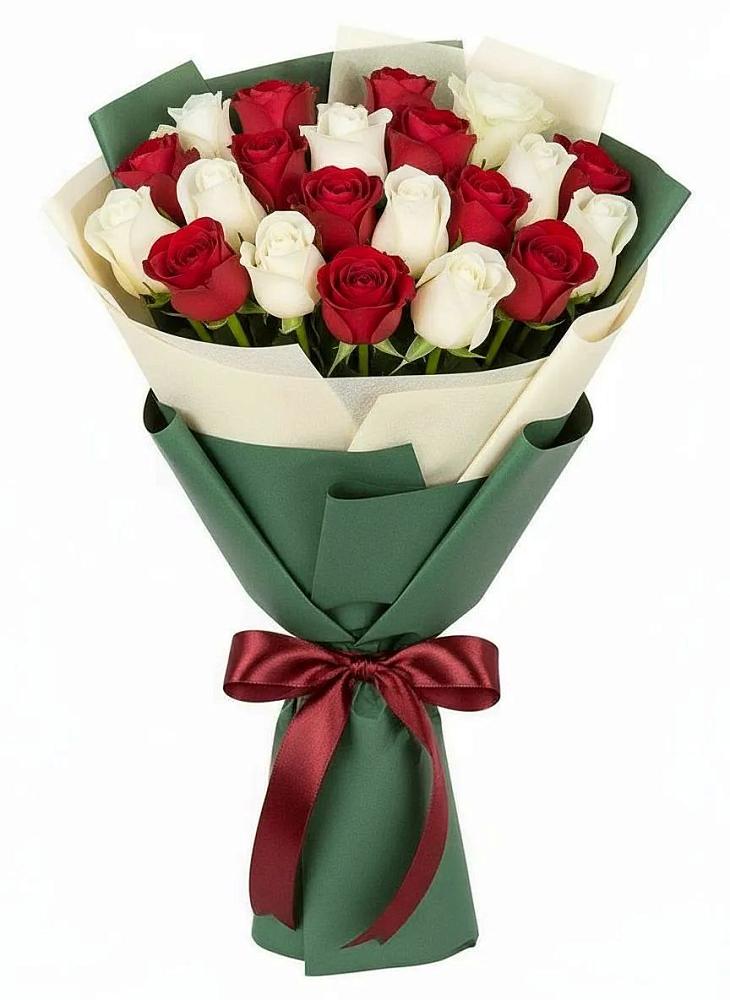 Букет Микс из красных и белых роз в Быково Волгоградской области