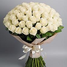 Букет 101 беля роза Белоснежка в Быково Волгоградской области