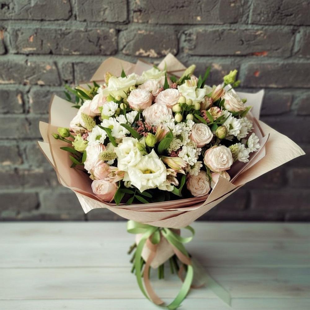 Букет цветов из: Альстромерии, Розы и Хризантемы в Быково Волгоградской области