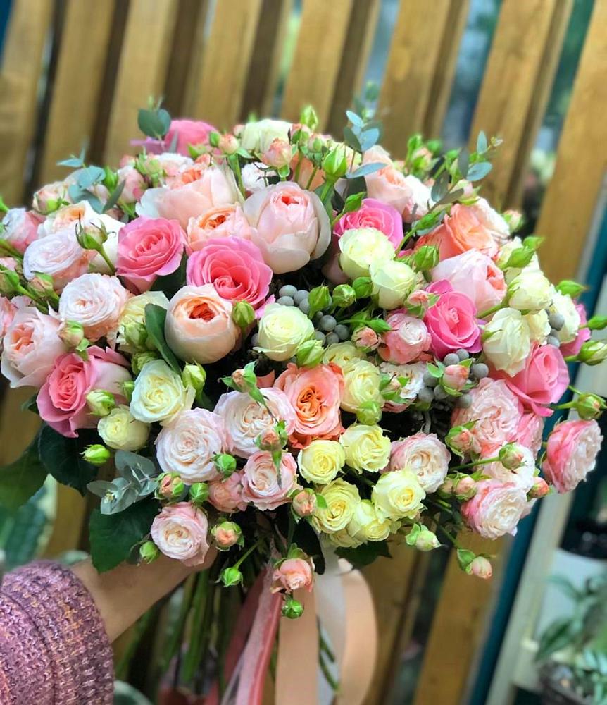 Букет цветов из: Розы в Быково Волгоградской области