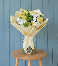 Букет цветов из:  Хризантемы и Розы в Быково Волгоградской области